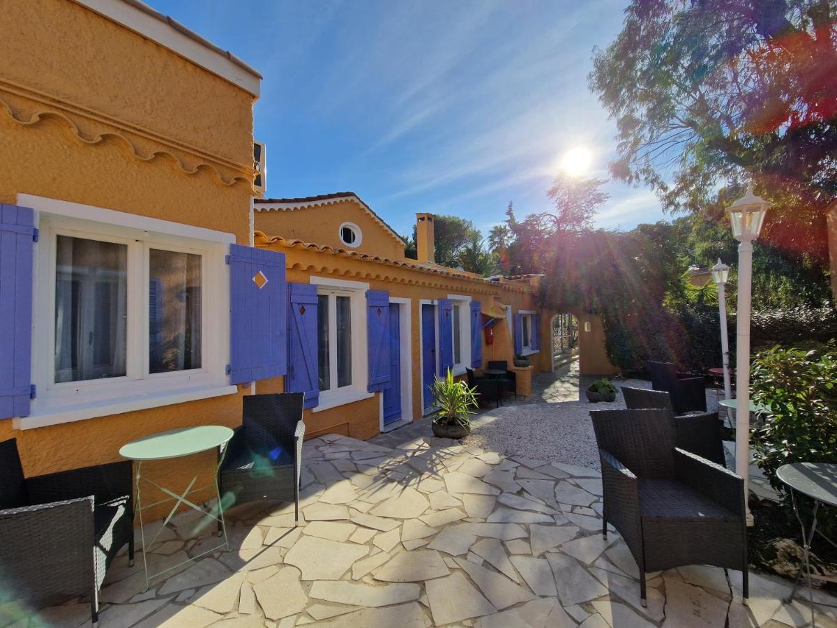Le Cosy Hotel Saint Aygulf Exterior foto